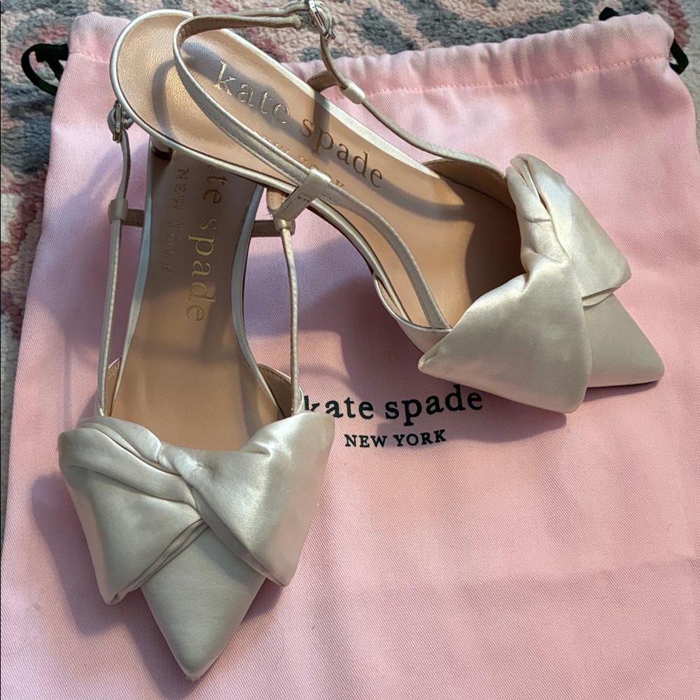 Kate Spade Bow Satin Ivory Marseille Dress Pumps Kitten Heels 6.5